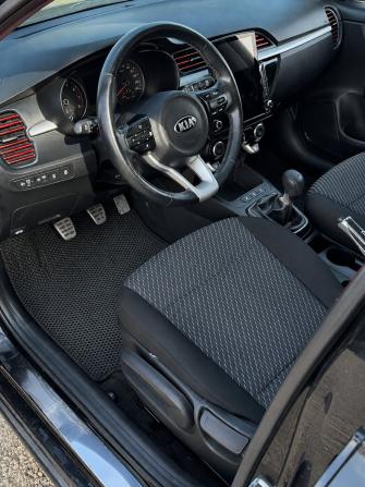Kia Rio IV с пробегом 2018 года, цена 1 250 000 рублей, 147992 км, хэтчбек, Автокод Объявления