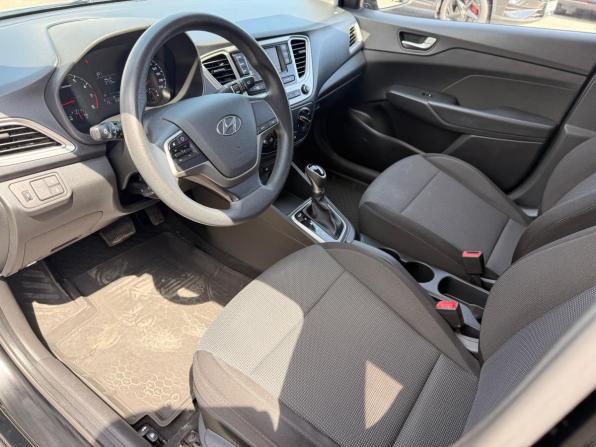Hyundai Solaris II с пробегом 2019 года, цена 1 350 000 рублей, 83631 км, седан, Автокод Объявления