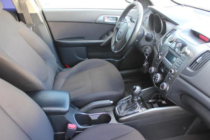 Kia Cerato II с пробегом 2011 года, цена 597 000 рублей, 328461 км, седан, Автокод Объявления