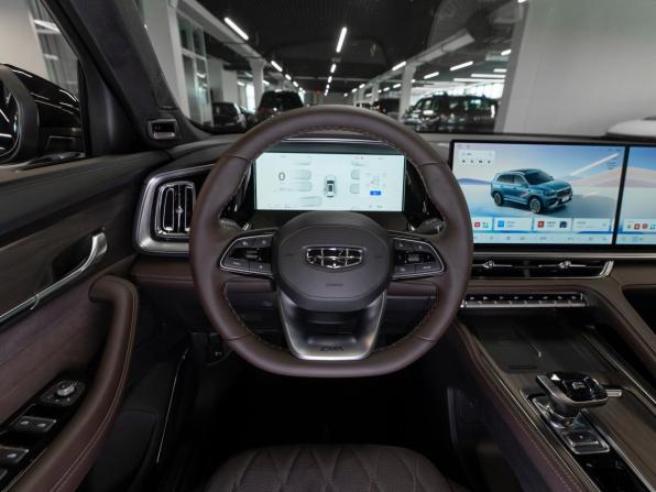 Geely Monjaro I Рестайлинг 2 с пробегом 2026 года, цена 4 250 000 рублей, 50 км, внедорожник, Автокод Объявления
