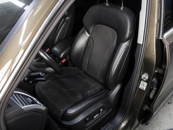Audi Q5 I (8R) Рестайлинг с пробегом 2012 года, цена 1 600 000 рублей, 198606 км, внедорожник, Автокод Объявления