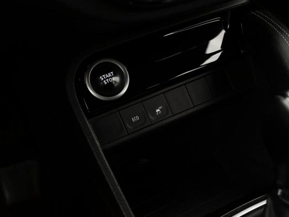 Renault Kaptur I Рестайлинг с пробегом 2021 года, цена 1 680 000 рублей, 81519 км, внедорожник, Автокод Объявления