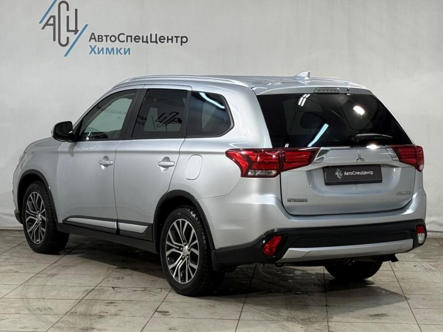 Mitsubishi Outlander III Рестайлинг 2 Химки  - изображение 4