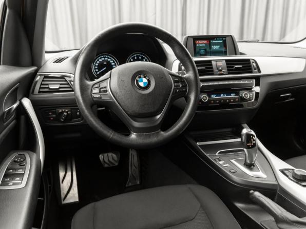 BMW 1 серии II (F20/F21) Рестайлинг с пробегом 2017 года, цена 1 560 000 рублей, 162848 км, хэтчбек, Автокод Объявления