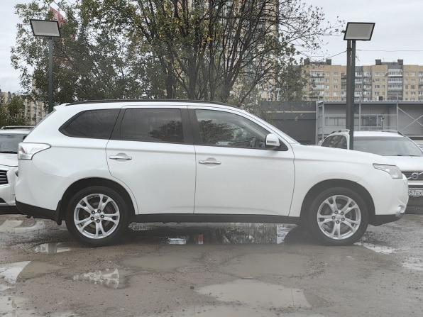 Mitsubishi Outlander III с пробегом 2012 года, цена 1 114 900 рублей, 299735 км, внедорожник, Автокод Объявления