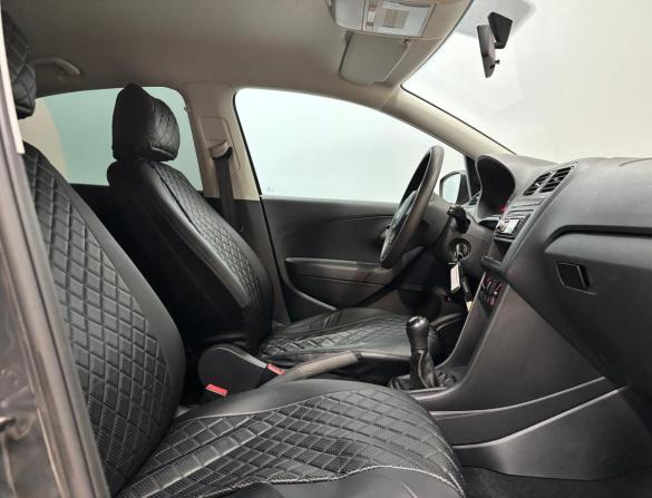 Volkswagen Polo V Рестайлинг с пробегом 2015 года, цена 950 000 рублей, 58900 км, седан, Автокод Объявления