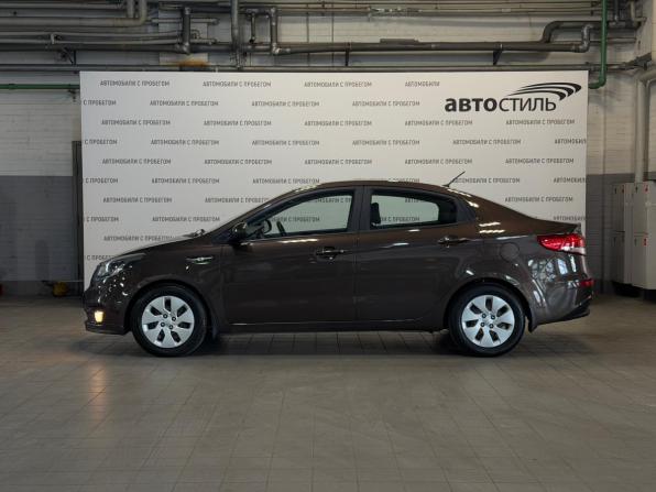 Kia Rio III Рестайлинг с пробегом 2015 года, цена 849 000 рублей, 140000 км, седан, Автокод Объявления