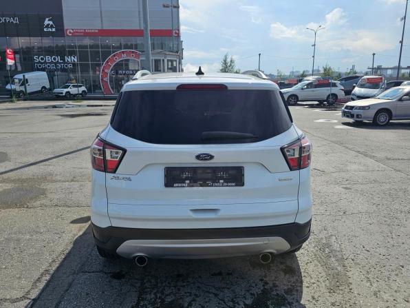Ford Kuga II Рестайлинг с пробегом 2017 года, цена 1 599 995 рублей, 123352 км, внедорожник, Автокод Объявления