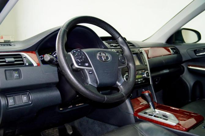 Toyota Camry VII (XV50) с пробегом 2014 года, цена 1 205 000 рублей, 232370 км, седан, Автокод Объявления