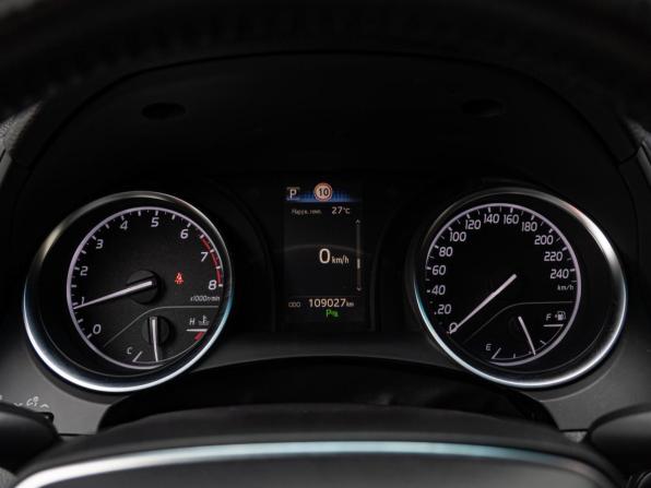 Toyota Camry VIII (XV70) с пробегом 2019 года, цена 2 380 000 рублей, 109027 км, седан, Автокод Объявления