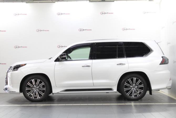Lexus LX III Рестайлинг 2 с пробегом 2021 года, цена 12 700 000 рублей, 31000 км, внедорожник, Автокод Объявления
