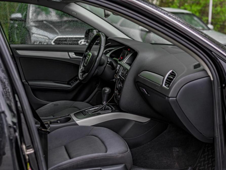 Audi A4 IV (B8) Санкт-Петербург  - изображение 12