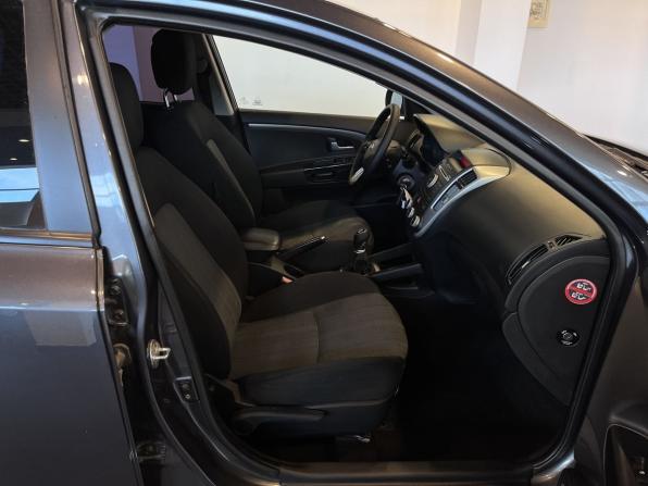 Kia Ceed I Рестайлинг с пробегом 2011 года, цена 565 000 рублей, 304236 км, универсал, Автокод Объявления