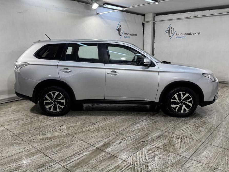 Mitsubishi Outlander III Рестайлинг Химки  - изображение 7