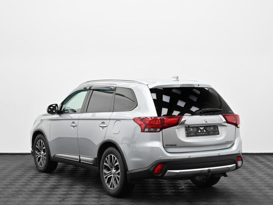 Mitsubishi Outlander III Рестайлинг 2 Москва  - изображение 4