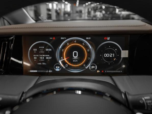 GAC Trumpchi M8 II с пробегом 2026 года, цена 4 590 000 рублей, 30 км, минивэн, Автокод Объявления