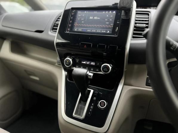 Nissan Serena V (C27) с пробегом 2016 года, цена 1 639 000 рублей, 137000 км, минивэн, Автокод Объявления