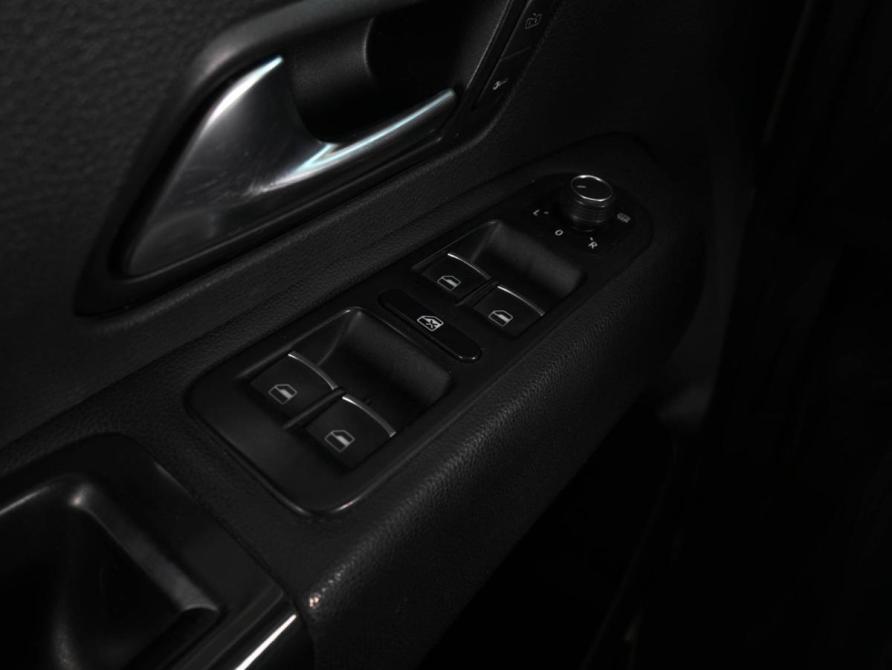 Volkswagen Amarok I Рестайлинг Ростов-на-Дону  - изображение 17