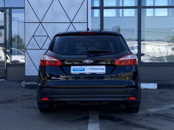 Ford Focus III с пробегом 2013 года, цена 699 000 рублей, 216141 км, универсал, Автокод Объявления