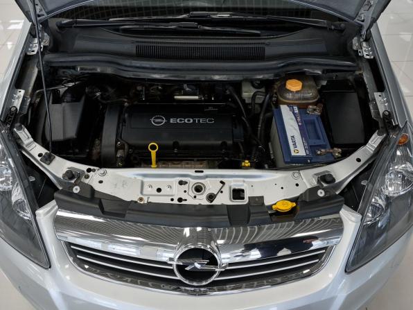 Opel Zafira B Рестайлинг с пробегом 2012 года, цена 674 000 рублей, 136831 км, компактвэн, Автокод Объявления