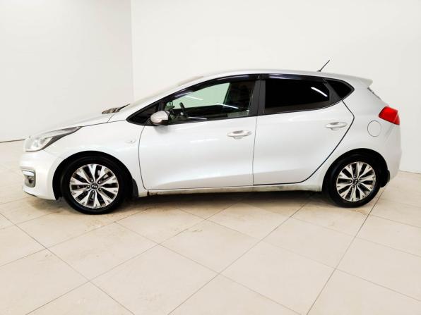 Kia Ceed II Рестайлинг с пробегом 2016 года, цена 861 900 рублей, 191701 км, хэтчбек, Автокод Объявления