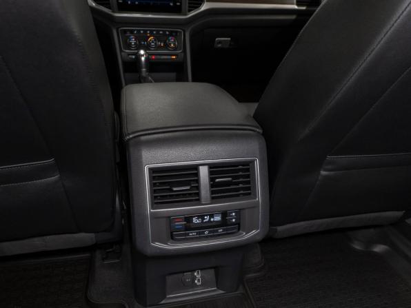 Volkswagen Teramont I с пробегом 2019 года, цена 4 200 000 рублей, 40556 км, внедорожник, Автокод Объявления