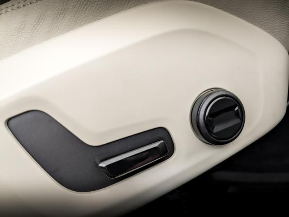 Volvo XC60 II с пробегом 2020 года, цена 3 650 000 рублей, 97567 км, внедорожник, Автокод Объявления