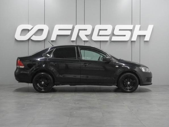 Volkswagen Polo V с пробегом 2013 года, цена 899 000 рублей, 160462 км, седан, Автокод Объявления