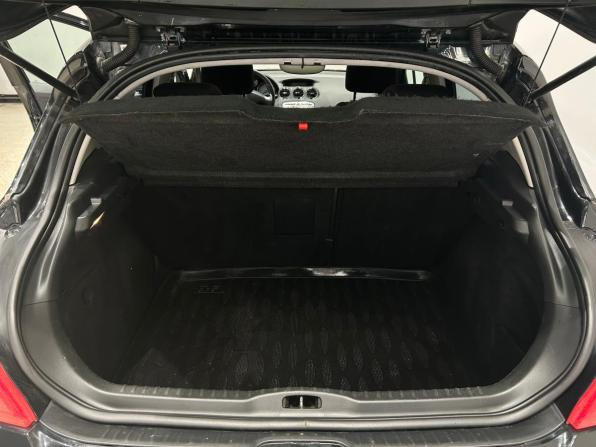 Peugeot 308 I Рестайлинг с пробегом 2011 года, цена 379 000 рублей, 190049 км, хэтчбек, Автокод Объявления