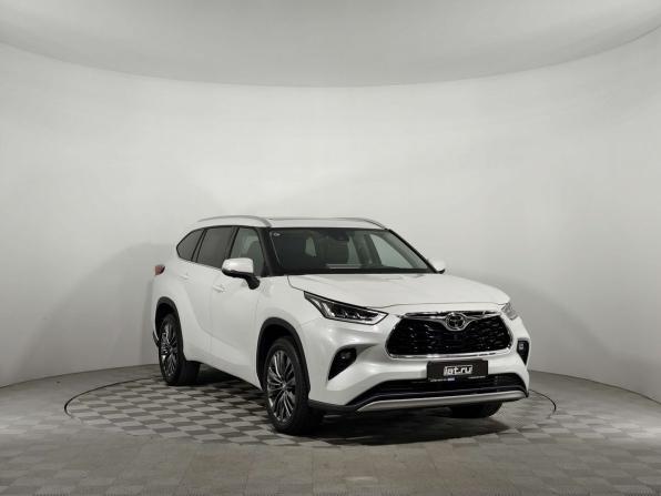 Toyota Highlander IV (XU70) с пробегом 2026 года, цена 5 890 000 рублей, 28 км, внедорожник, Автокод Объявления