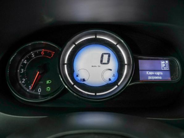 Renault Fluence I Рестайлинг с пробегом 2014 года, цена 840 000 рублей, 165000 км, седан, Автокод Объявления
