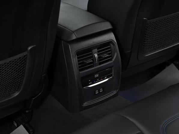 BMW 3 серии VII (G2x) с пробегом 2021 года, цена 3 499 000 рублей, 95000 км, седан, Автокод Объявления