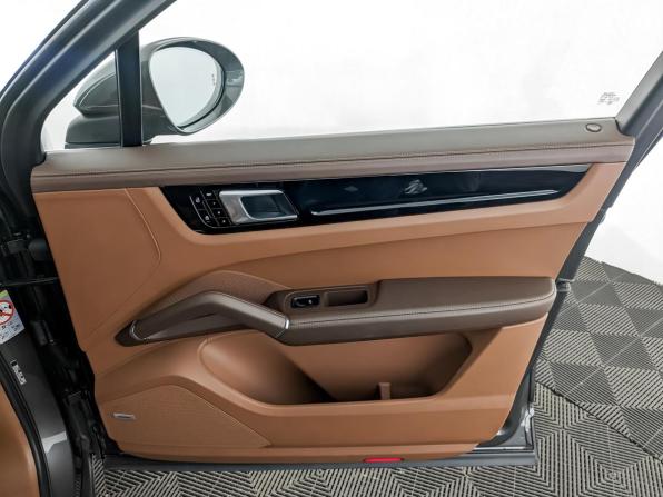 Porsche Cayenne III с пробегом 2019 года, цена 7 302 500 рублей, 33300 км, внедорожник, Автокод Объявления