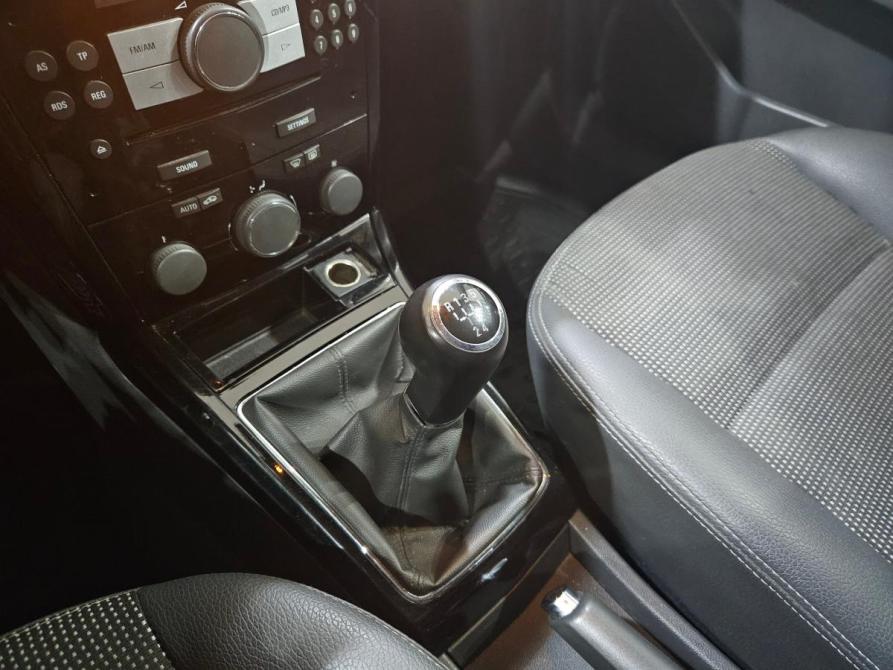 Opel Astra J Рестайлинг Курган  - изображение 22
