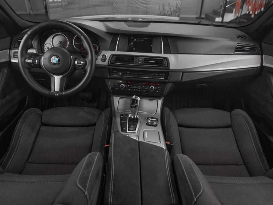 BMW 5 серии VI (F10/F11/F07) Рестайлинг Москва  - изображение 8