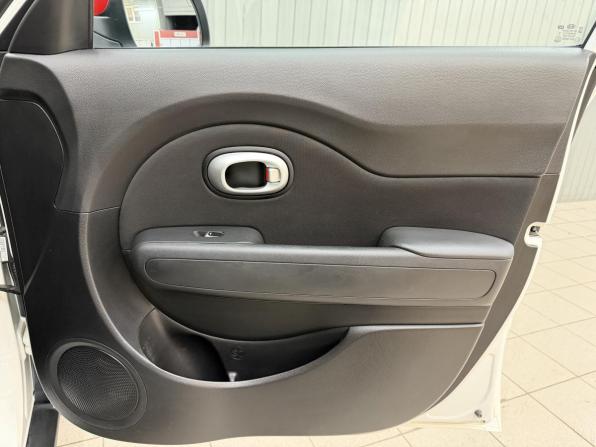 Kia Soul II Рестайлинг с пробегом 2018 года, цена 1 789 000 рублей, 89197 км, хэтчбек, Автокод Объявления