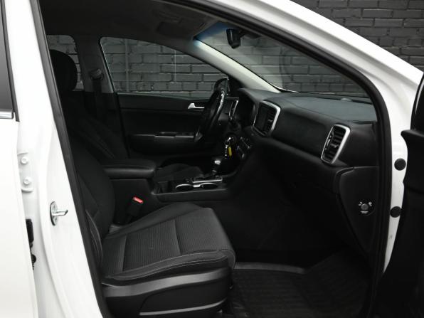 Kia Sportage IV Рестайлинг с пробегом 2019 года, цена 2 400 000 рублей, 116294 км, внедорожник, Автокод Объявления