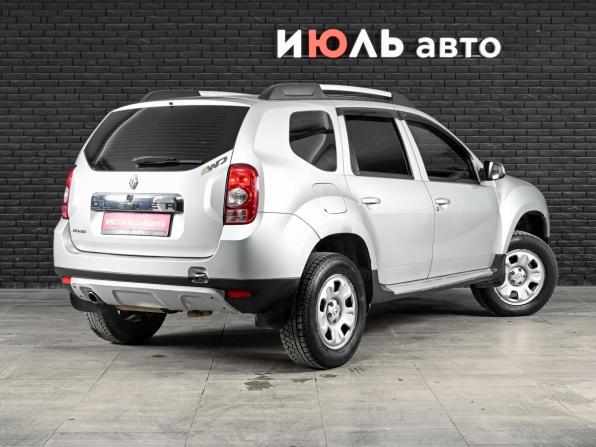 Renault Duster I с пробегом 2013 года, цена 970 000 рублей, 176804 км, внедорожник, Автокод Объявления