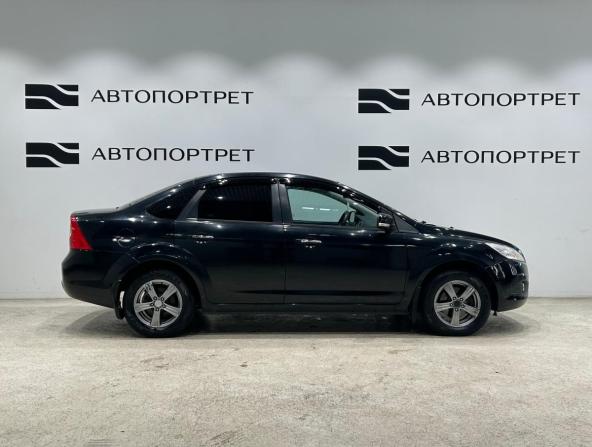 Ford Focus II Рестайлинг с пробегом 2010 года, цена 529 000 рублей, 238196 км, седан, Автокод Объявления