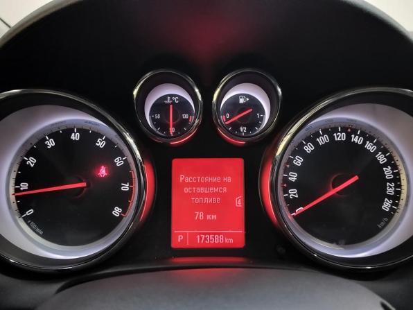 Opel Astra J Рестайлинг с пробегом 2012 года, цена 650 000 рублей, 173000 км, хэтчбек, Автокод Объявления