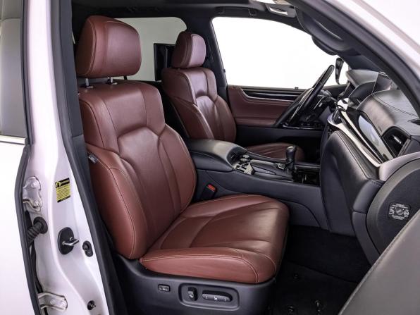 Lexus LX III Рестайлинг 2 с пробегом 2018 года, цена 7 750 000 рублей, 154891 км, внедорожник, Автокод Объявления