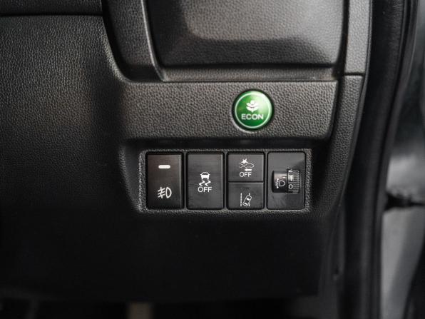 Honda Fit III Рестайлинг с пробегом 2019 года, цена 1 300 000 рублей, 124733 км, хэтчбек, Автокод Объявления