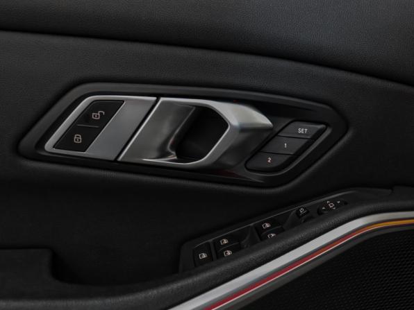 BMW 3 серии VII (G2x) с пробегом 2021 года, цена 3 999 000 рублей, 77015 км, седан, Автокод Объявления