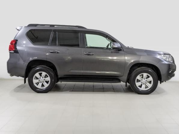 Toyota Land Cruiser Prado 150 Series Рестайлинг 2 с пробегом 2019 года, цена 5 250 000 рублей, 95654 км, внедорожник, Автокод Объявления