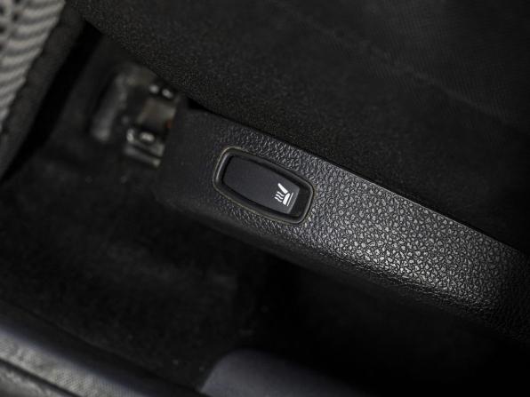 Renault Duster I с пробегом 2014 года, цена 887 000 рублей, 136375 км, внедорожник, Автокод Объявления