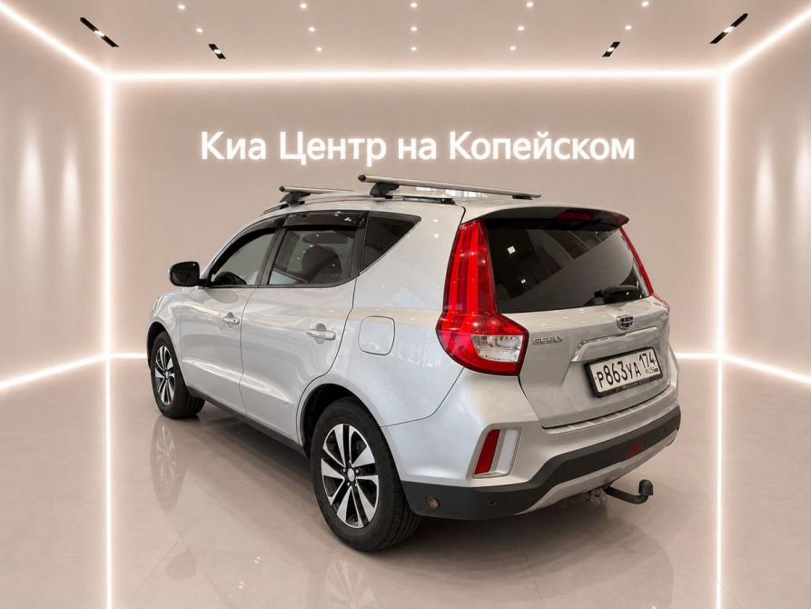 Geely Emgrand X7 I Рестайлинг 2 Челябинск  - изображение 3