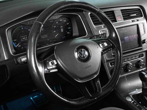 Volkswagen Golf VII с пробегом 2014 года, цена 1 159 000 рублей, 239879 км, хэтчбек, Автокод Объявления