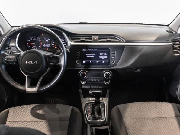 Kia Rio IV Рестайлинг с пробегом 2022 года, цена 1 577 000 рублей, 127248 км, седан, Автокод Объявления