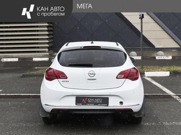 Opel Astra J Рестайлинг с пробегом 2013 года, цена 615 000 рублей, 129698 км, хэтчбек, Автокод Объявления