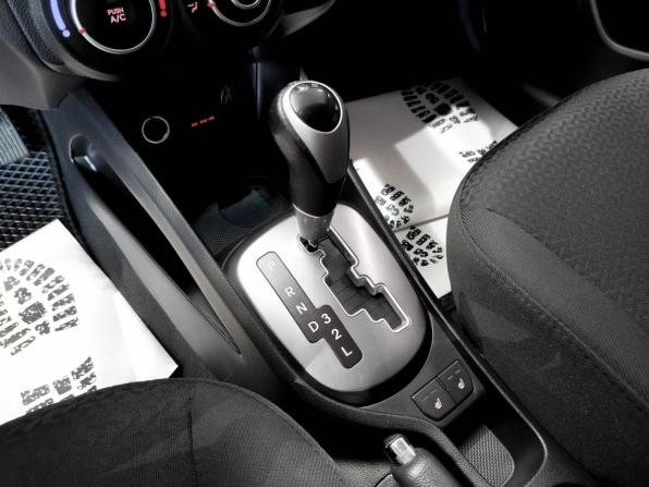 Kia Rio III с пробегом 2014 года, цена 759 000 рублей, 181411 км, хэтчбек, Автокод Объявления